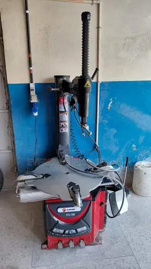 Heavy Duty Automatic Tyre Changer Machine Electric Powered.