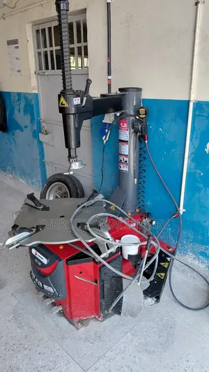 STC 768 Automatic Tyre Changer Machine Electric Powered.