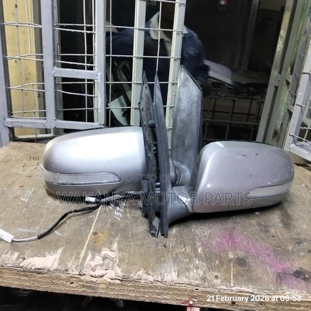 Toyota Wish 2002/2008 Side Mirror With Blinker, Ex Japan