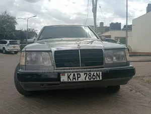Mercedes-Benz E200 2000 Gray