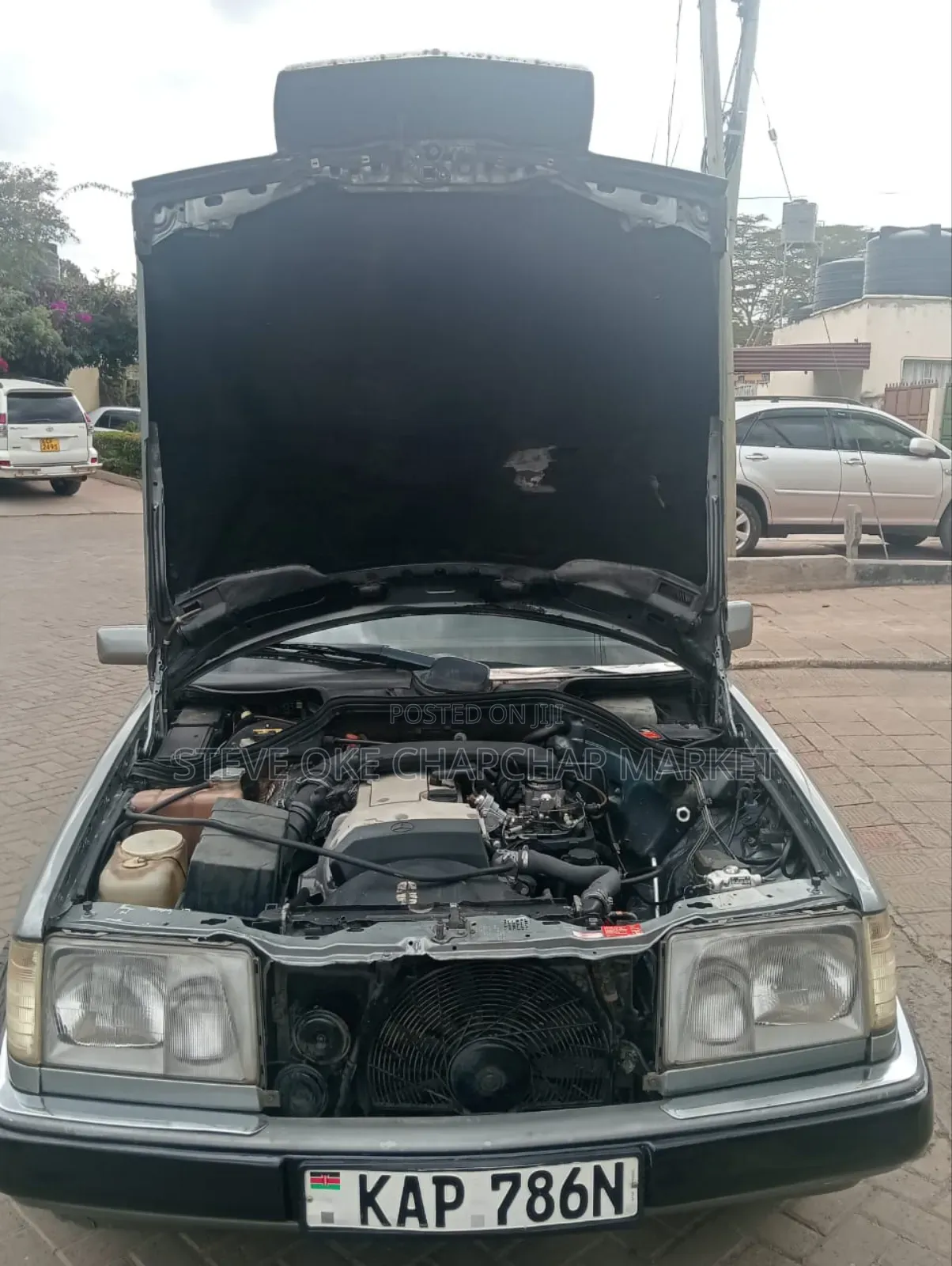 Mercedes-Benz E200 2000 Gray