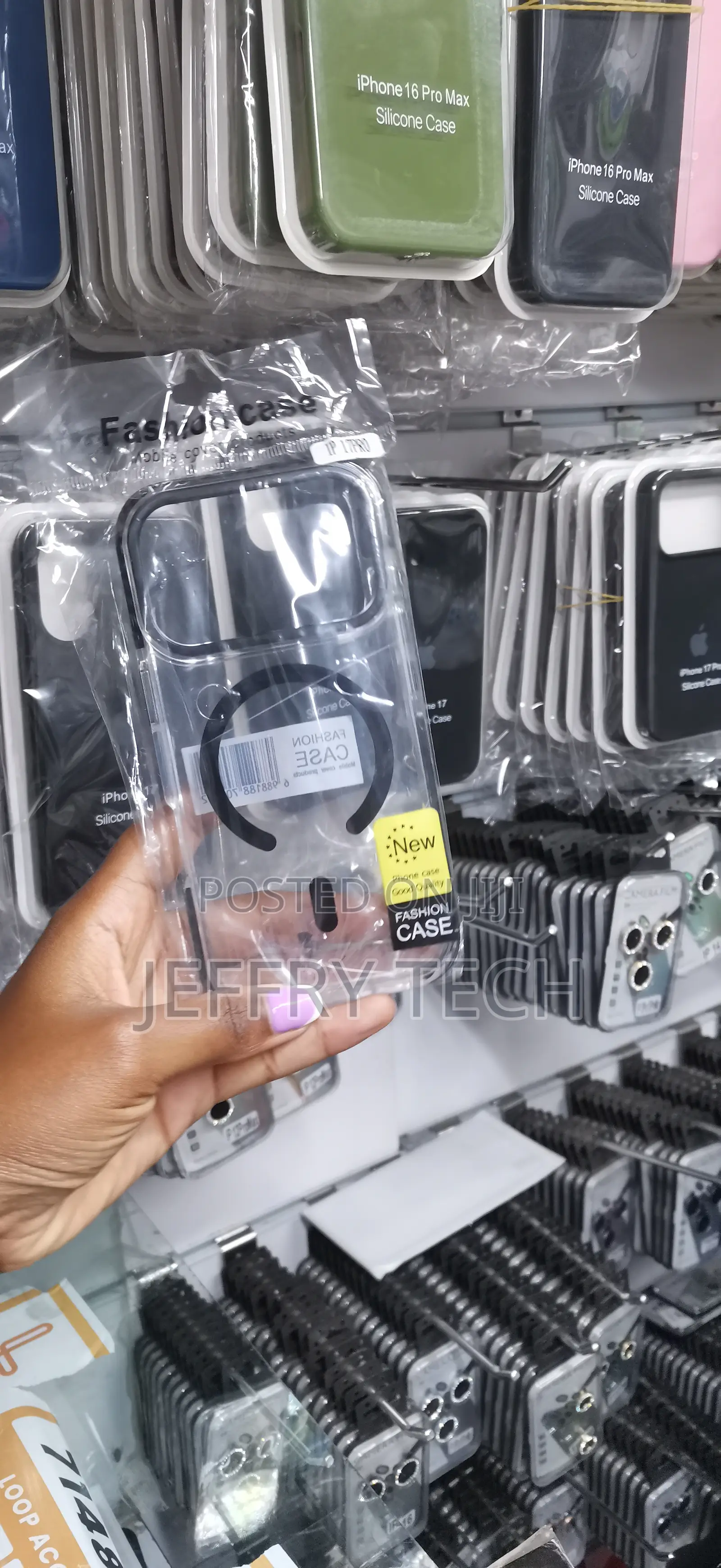Sawert iPhone 17 Pro Magsafe Compatible Clear Case With Black Boarders