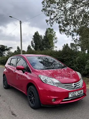 Nissan Note 2015 Red