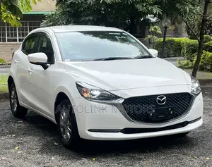 Mazda 2 2020 White