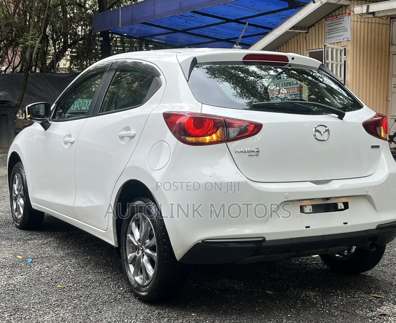 Mazda 2 2020 White