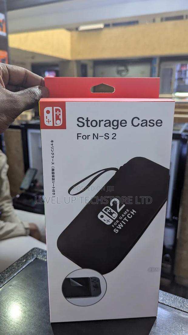 Nintendo Switch 2 Carrying Case - thumbnail 2