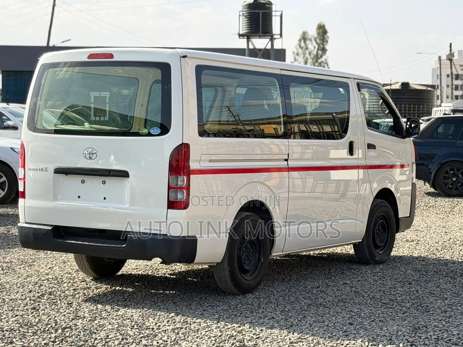 Toyota HiAce 2020 White