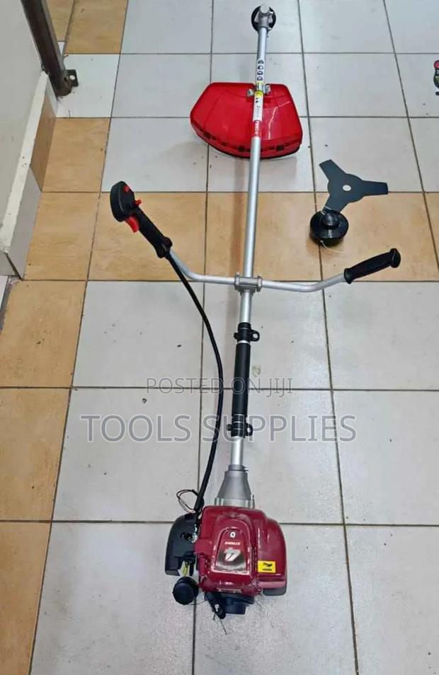 4*Stroke Honda Brush Cutter