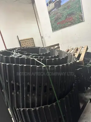 Brand New Excavator Track Chains for Excavator (19tons-27tons) Instock