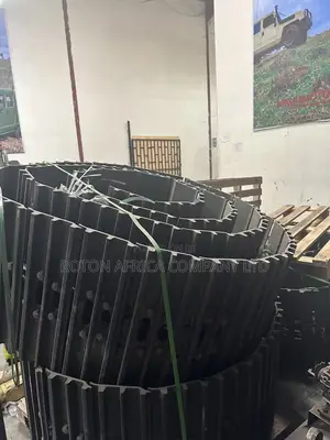 Brand New Excavator Track Chains for Excavator (19tons-27tons) Instock