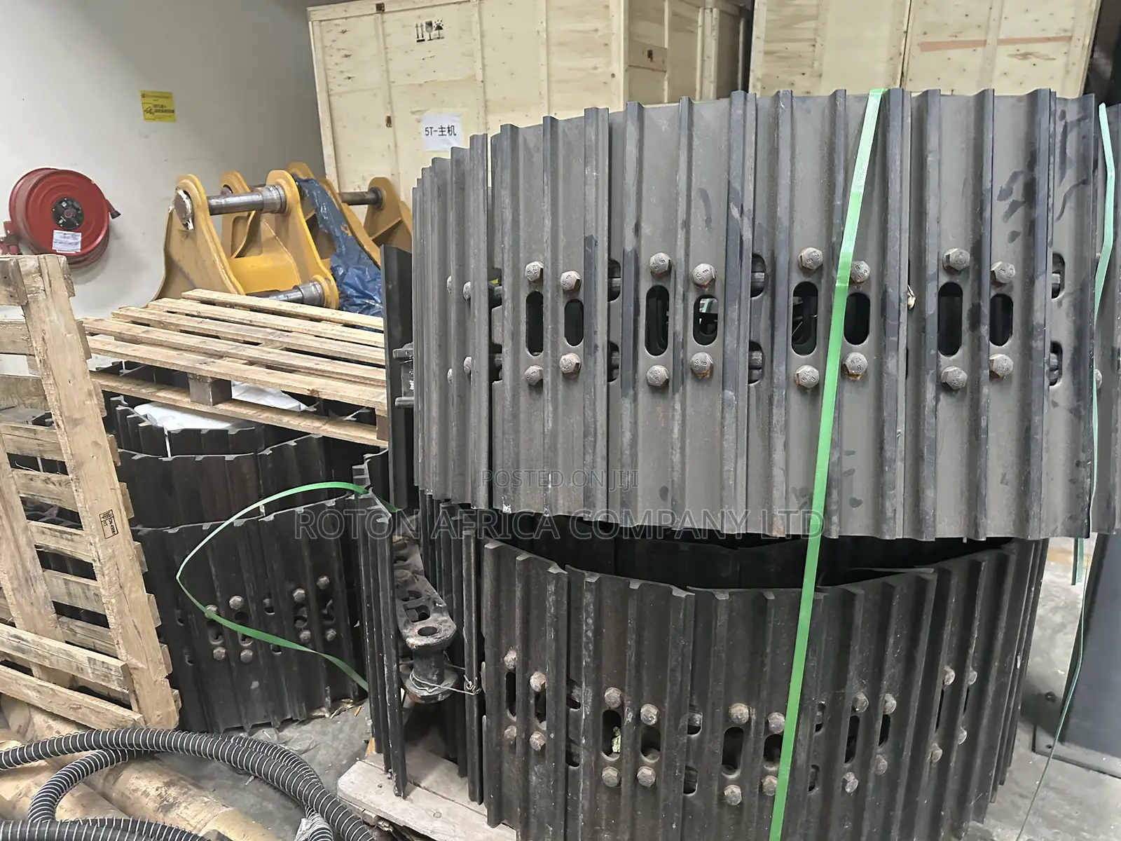 Brand New Excavator Track Chains for Excavator (19tons-27tons) Instock