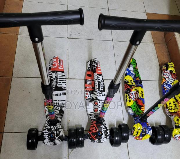 Adjustable Kids Scooter.