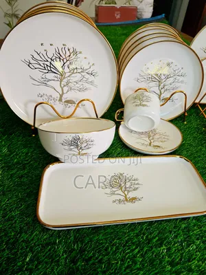 32 PCS Elegant Porcelain Dinner Set