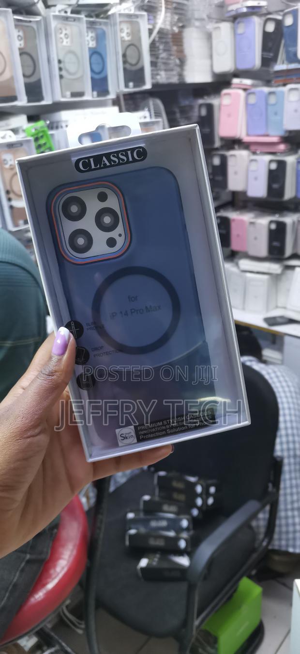 Dteck iPhone 14 Pro Max Compatible With Magsafe Translucent Matte Case - main view