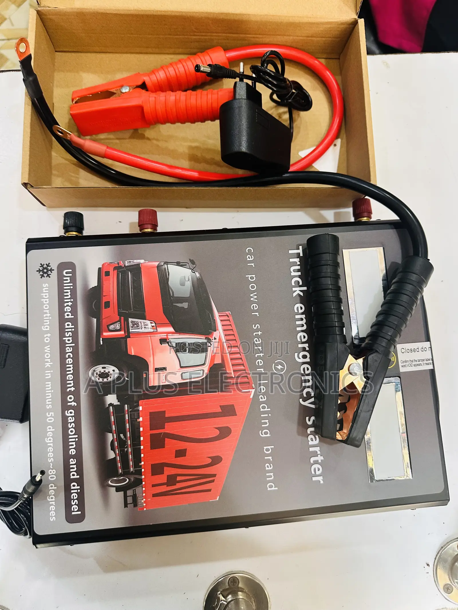 009b 24v / 12v Trucks and Big Cars Jumpstarter – Emergency Starter