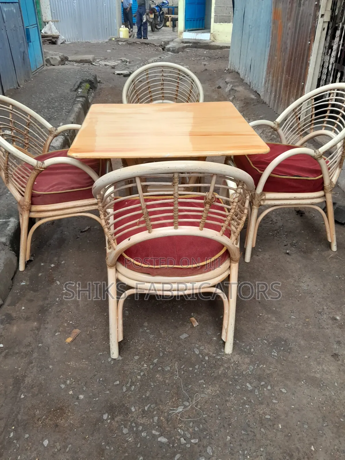 Baboon Chair