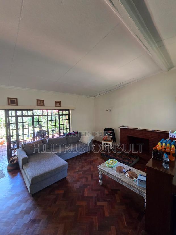 3bdrm Bungalow in Lavington for rent - thumbnail 3