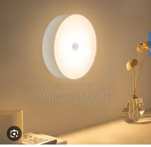 Motion Sensor Night Light With Magnetic Sticker