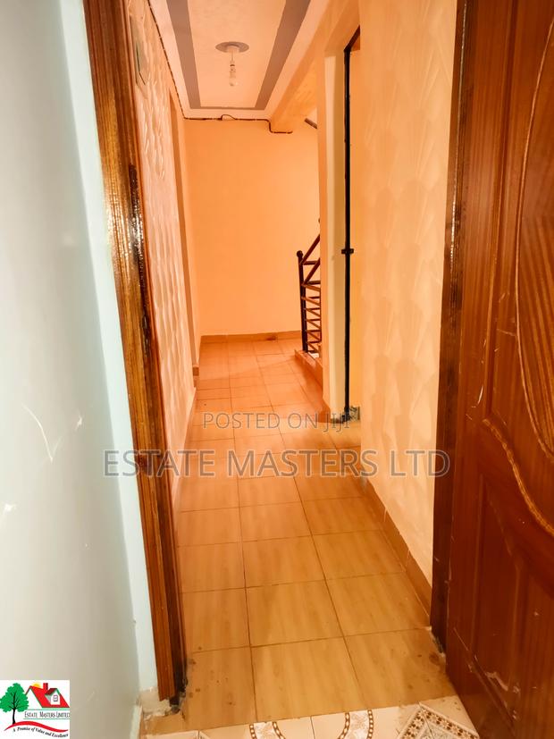 4bdrm Maisonette in 6Th Avanue, Banana for rent - thumbnail 2
