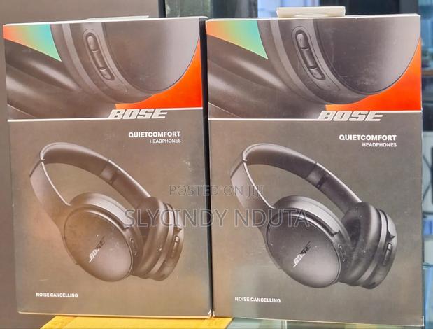 Bose Quietcomfort Headphones - main view