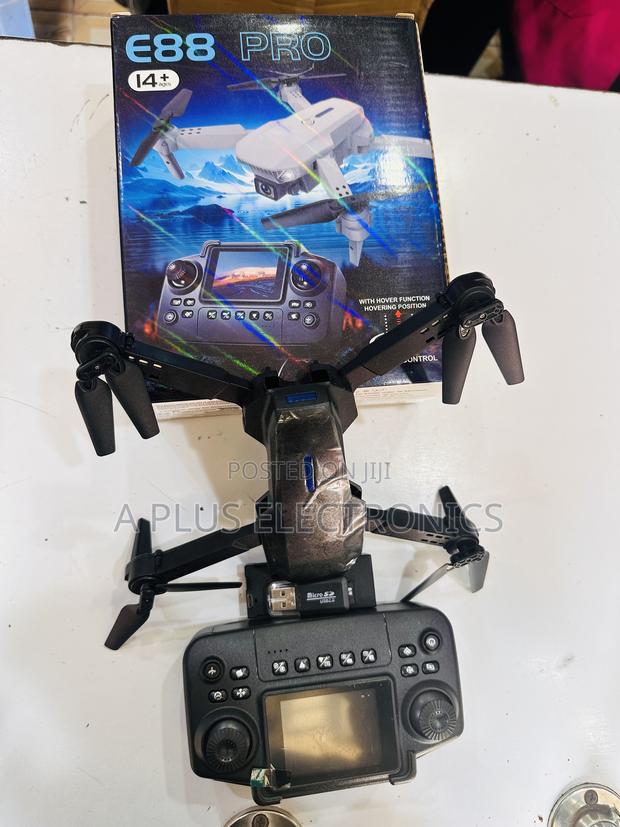 E88 Pro Drone (With Camera and Screen) – High-Speed Racing Drone - main view