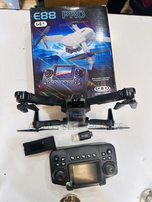 E88 Pro Drone (With Camera and Screen) – Long Battery - thumbnail 3