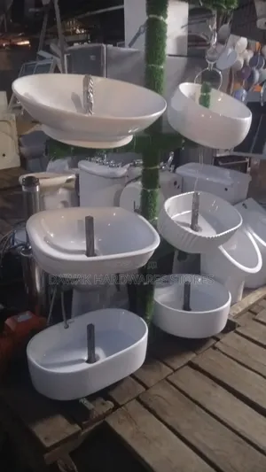Ceramic White Oval Shaped Basin