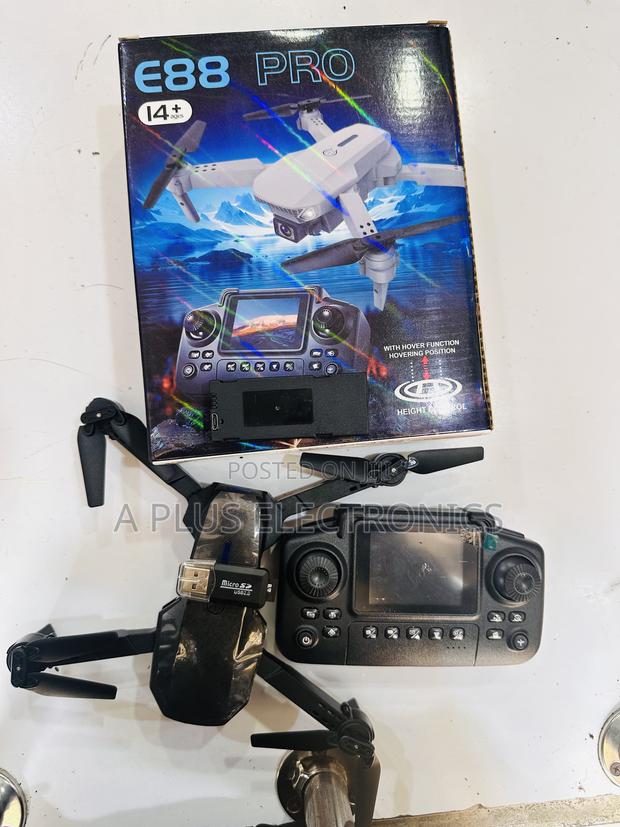 E88 Pro Drone (With Camera and Screen) – GPS Auto-Follow Feature - thumbnail 3