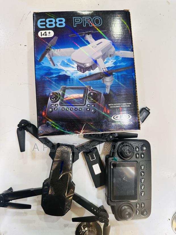 E88 Pro Drone (With Camera and Screen) – Professional Aerial Shots - thumbnail 4