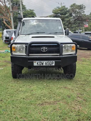 Toyota Land Cruiser 2008 White