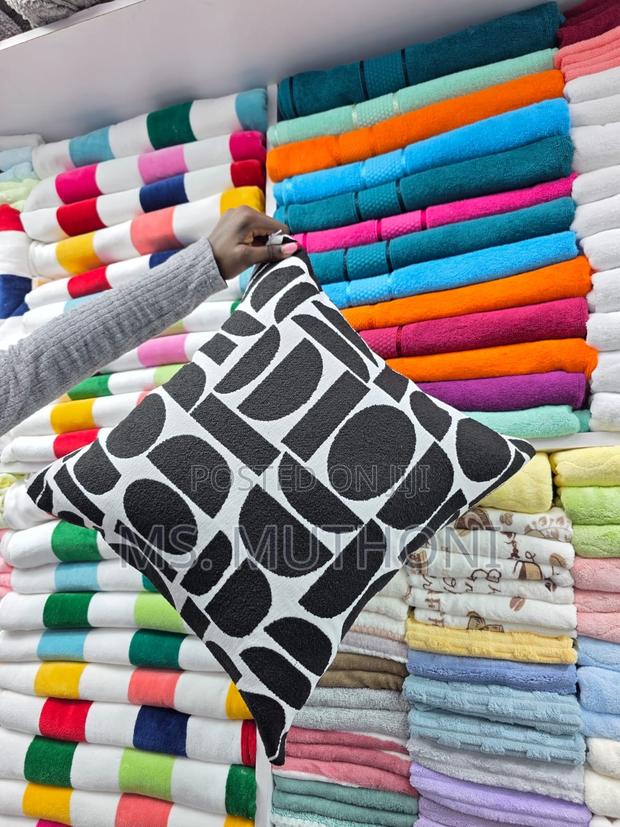 Decorative Throw Pillow Cover / Cushion Covet - thumbnail 4