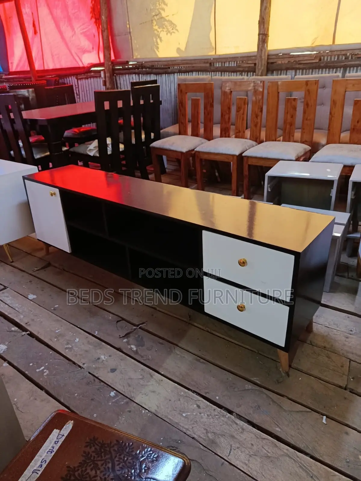 Dope Smart Tv Stand