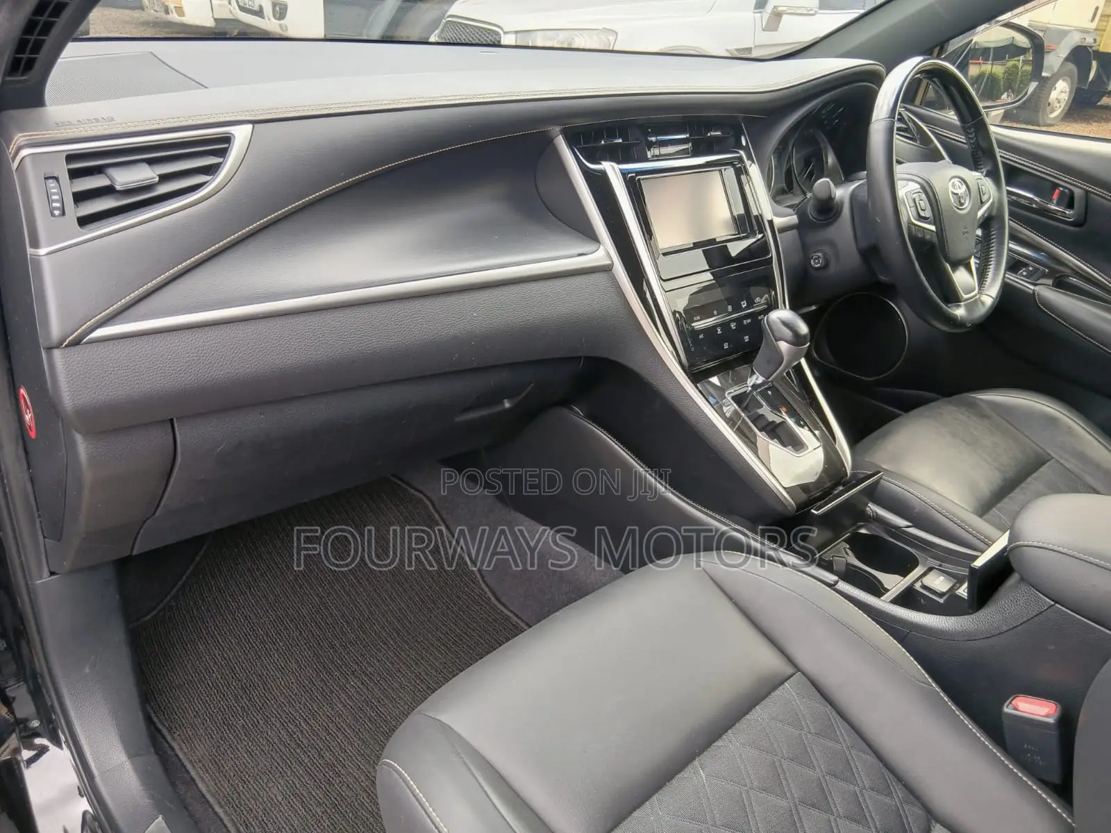 Toyota Harrier 2019 Black