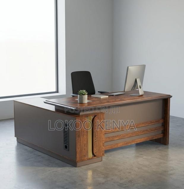 Office Desk; 1.6 M Modern Wooden Executive Office Desk
