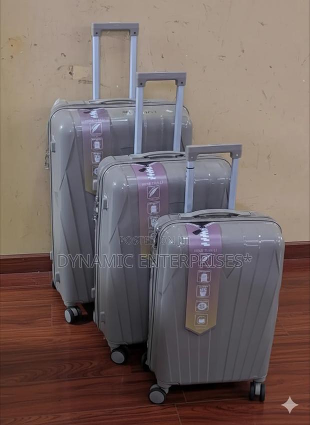 3in1 Unbreakable Rubber Suitcase - main view