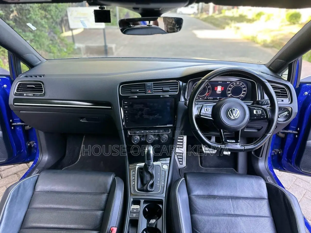 Volkswagen Golf R 4-Door w/DCC & Navigation 2018 Blue