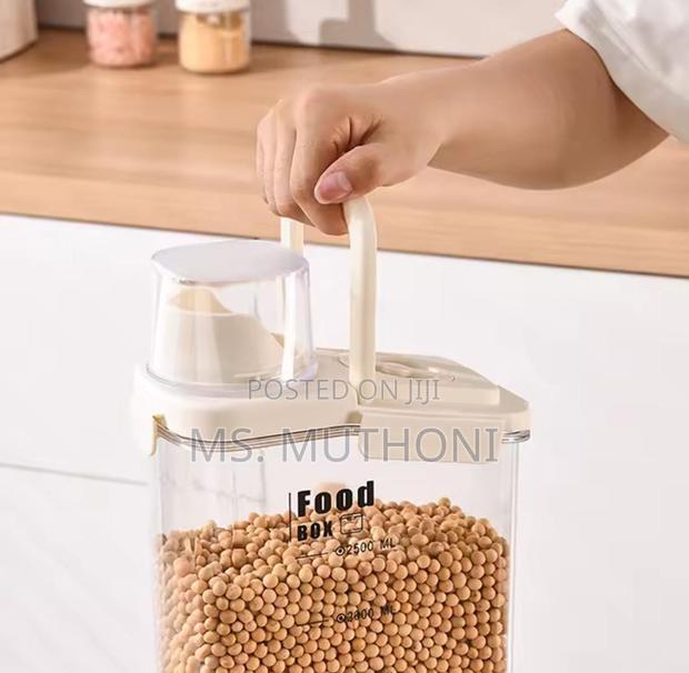 2500 Ml Acrylic Cereal Storage Container - thumbnail 3