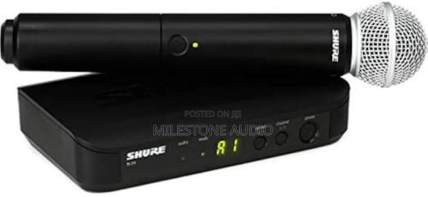 Shure Blx24/Sm58 Wireless Microphone System - 14-Hour Battery - main view