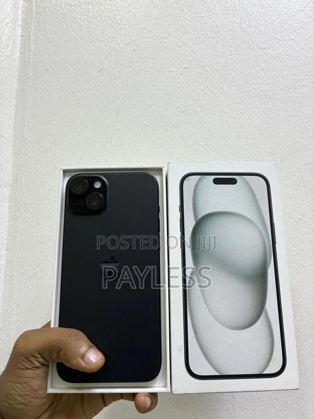 Apple iPhone 15 Plus 256 GB Black - thumbnail 3