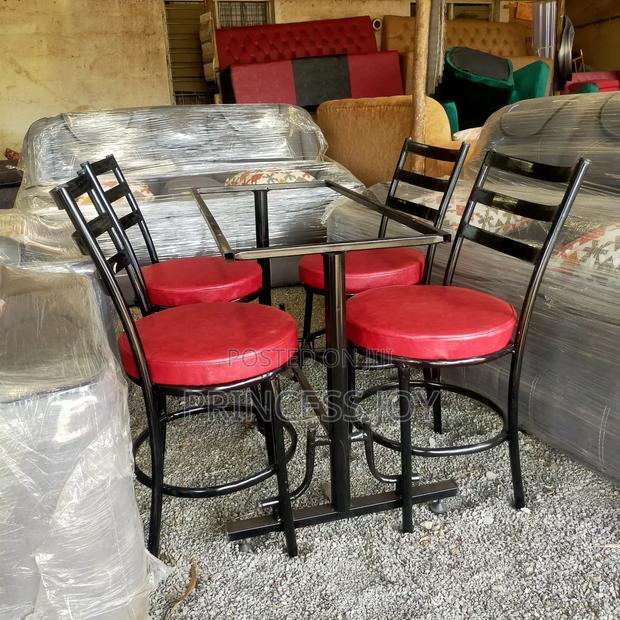 Bar and Restaurant Seats - thumbnail 2
