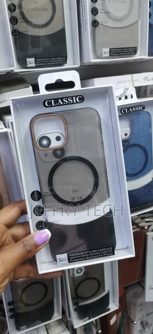 Supres Matte Magnetic 2 in 1 Clear Case for iPhone 14 - thumbnail 2