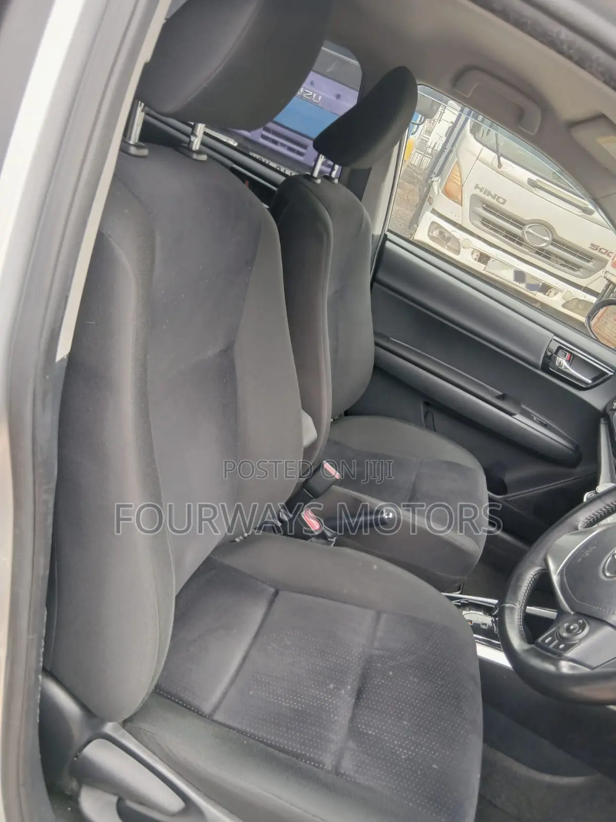 Toyota Corolla Fielder 2019 Silver