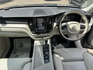 Volvo XC60 2019 Gray