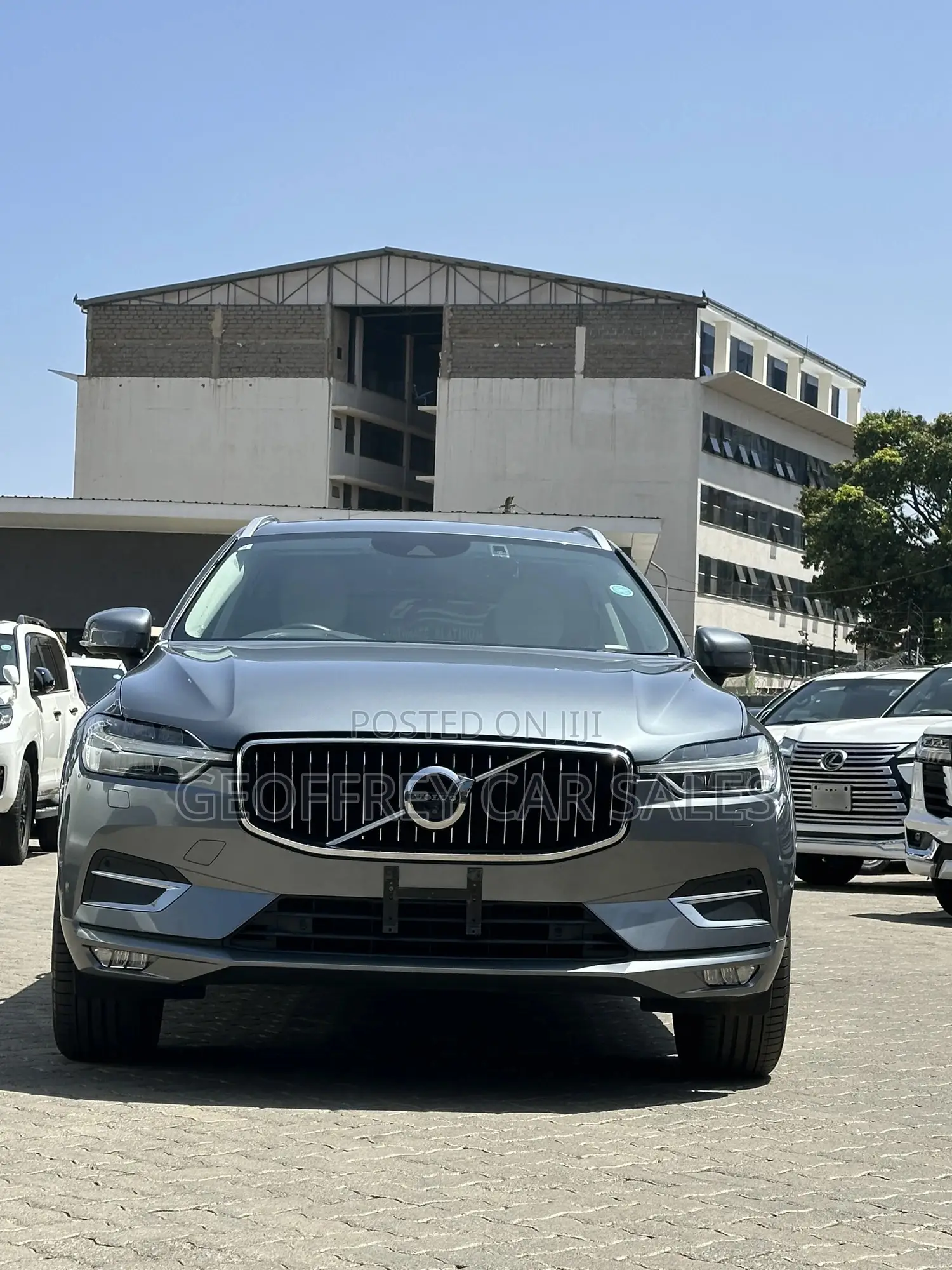 Volvo XC60 2019 Gray
