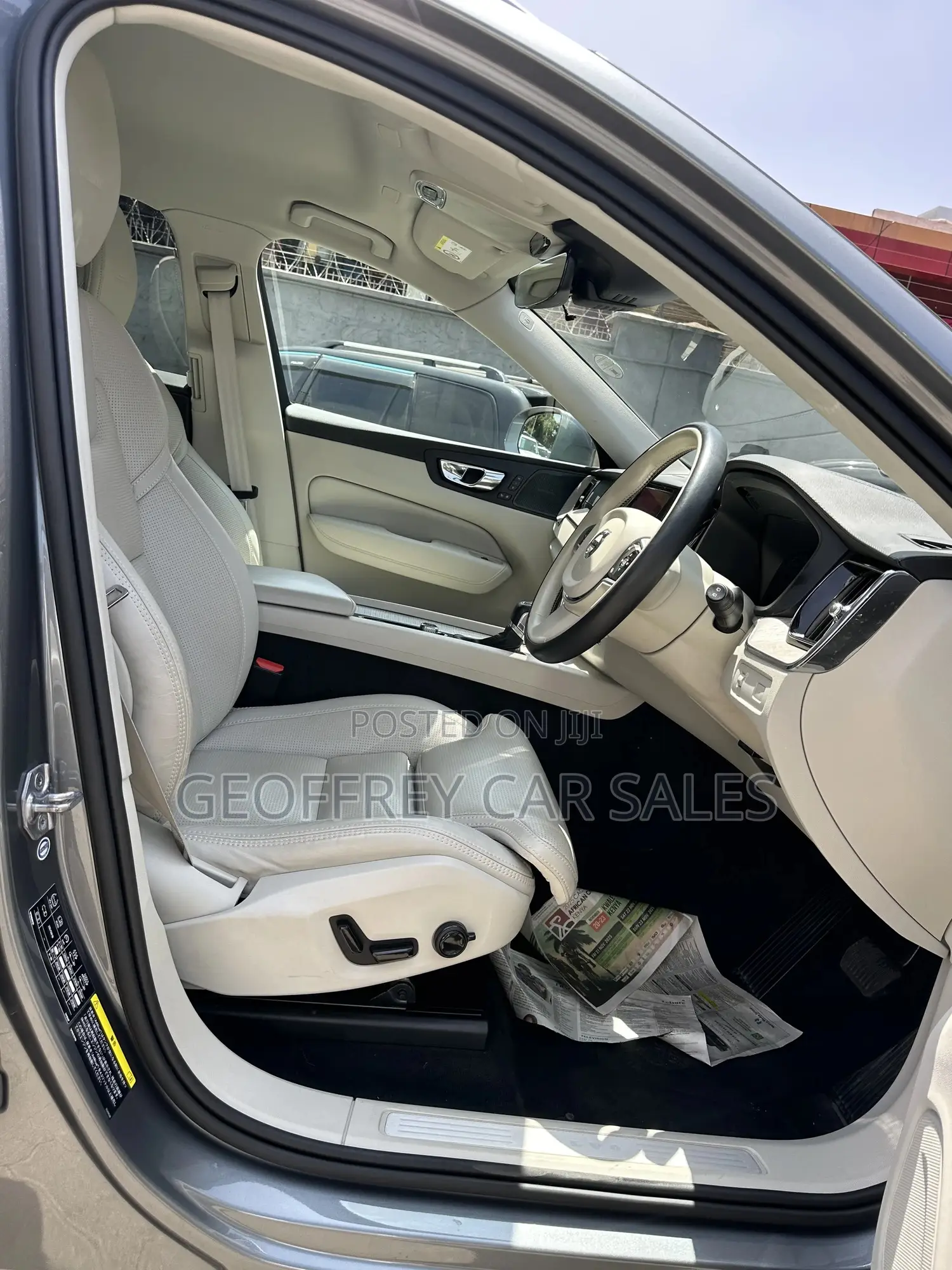 Volvo XC60 2019 Gray