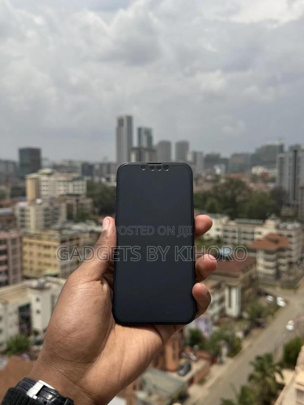 Apple iPhone 13 Mini 256 GB Black - main view