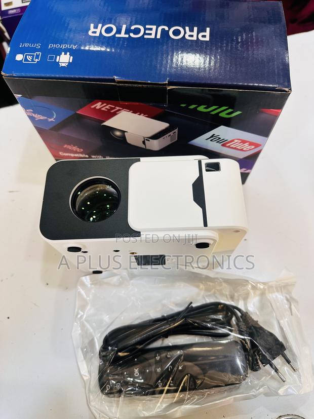 T5 Mini Android Projector – Pocket-Sized Entertainment - thumbnail 2