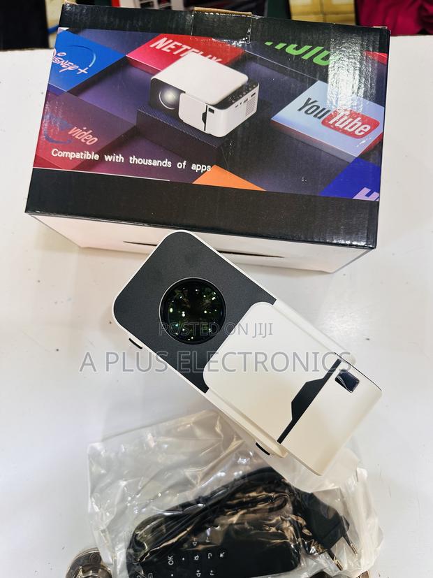 T5 Mini Android Projector – Pocket-Sized Entertainment - main view