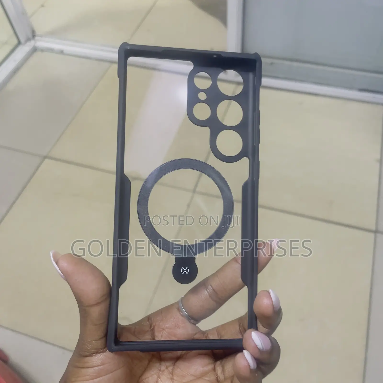Xundo S24 Ultra Clear Case With Stand Cover