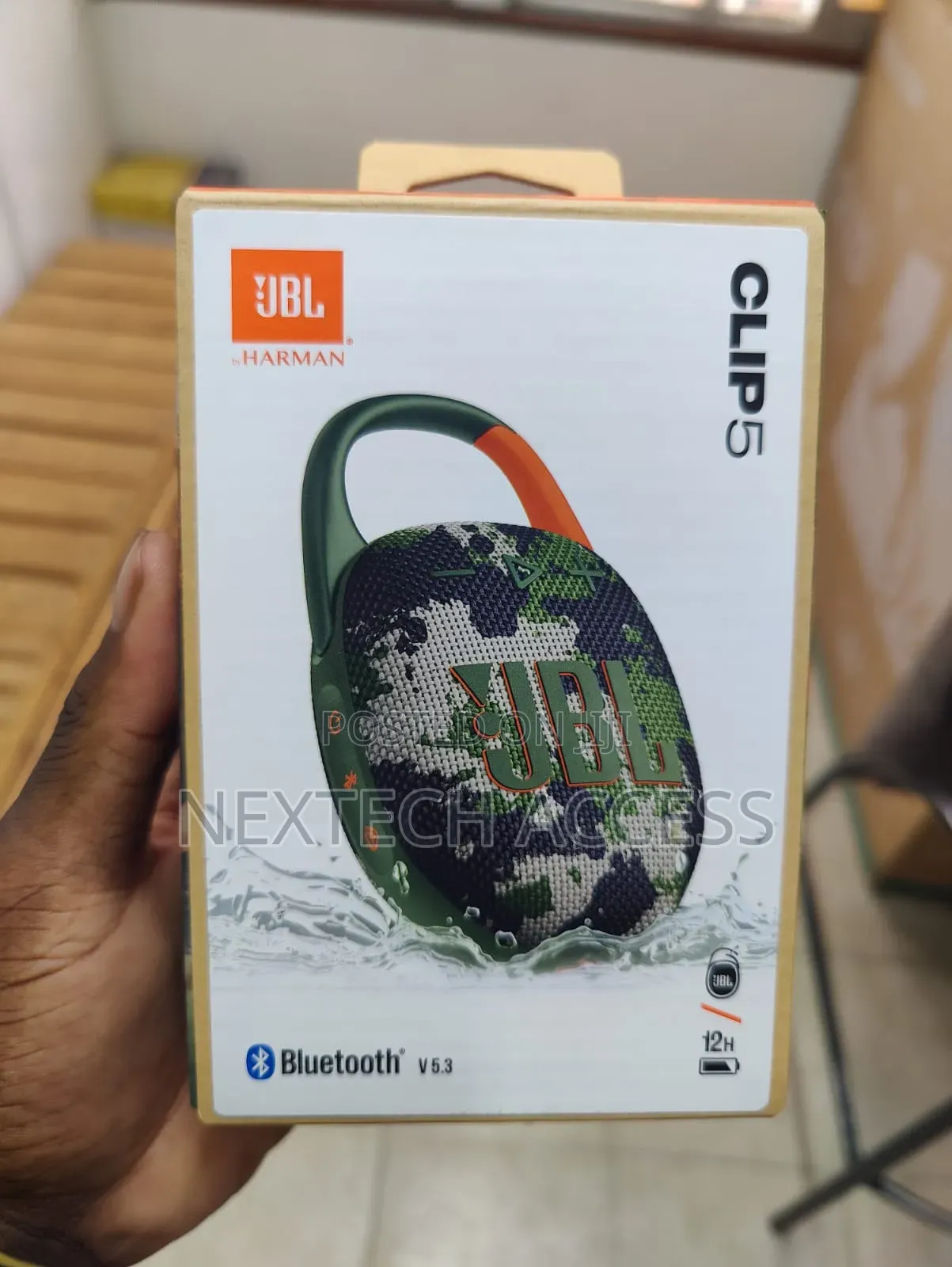 JBL Clip 5